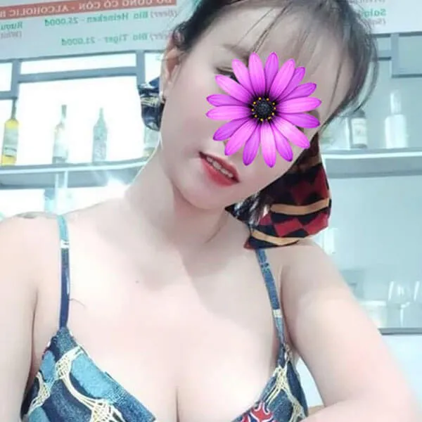 Hồng Diệp – Gái già tìm trai sinh lý mạnh 2 Hong Diep May bay ba gia O Cho Dua tim nguoi nang niu nhu hoa 1