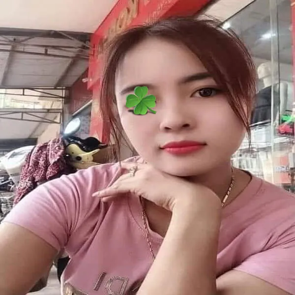 May bay ba gia Bich Duyen 1