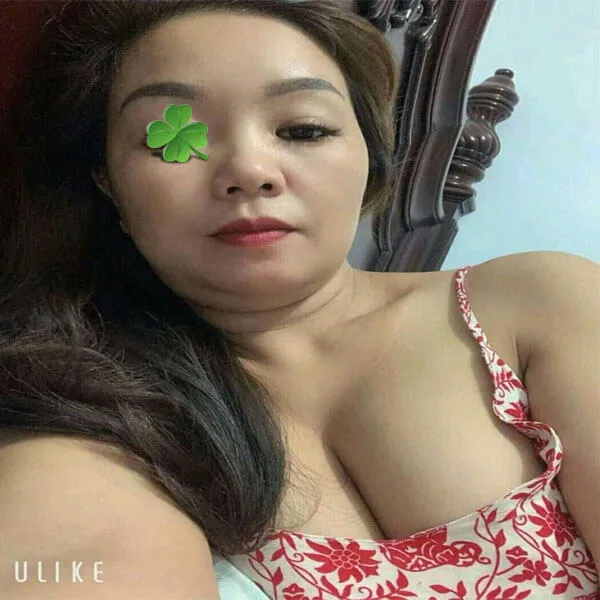 Máy bay bà già Bích Thùy 2 May bay ba gia Bich Thuy Nhu cau sinh ly cao 1