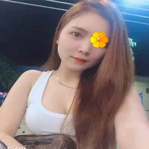 May bay ba gia Ngoc Lan Tim phi cong co sinh ly manh 300x300 2