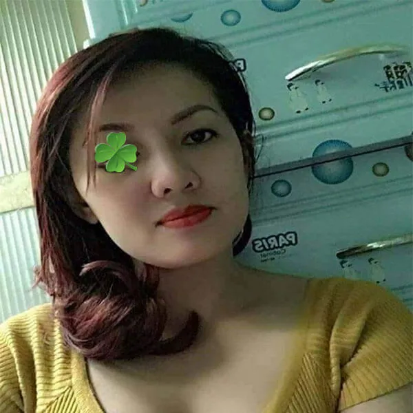 Máy bay bà già Ngọc Thanh – Tìm trai trẻ sống thử 2 May bay ba gia Ngoc Thanh 1