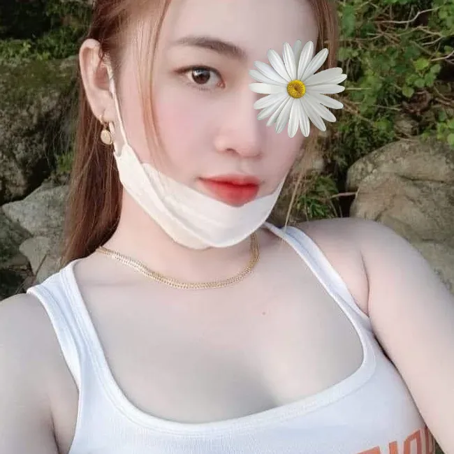 Ái Hồng – Máy bay bà già Quận Ngũ Hành tìm em trai bao nuôi 2 ai hong may bay ba gia tim em trai bao nuoi 1