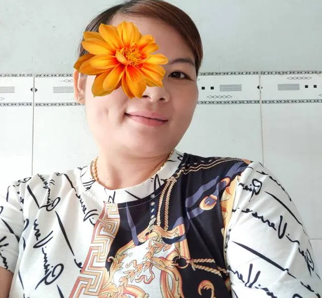 Ánh Dương – Máy bay bà già Huyện Củ Chi thích bốn lù thì tìm chị 2 anh duong may bay ba gia thich nhay dam 1