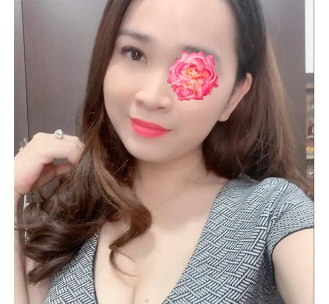 anh tho chi gai thieu thon tinh cam 1