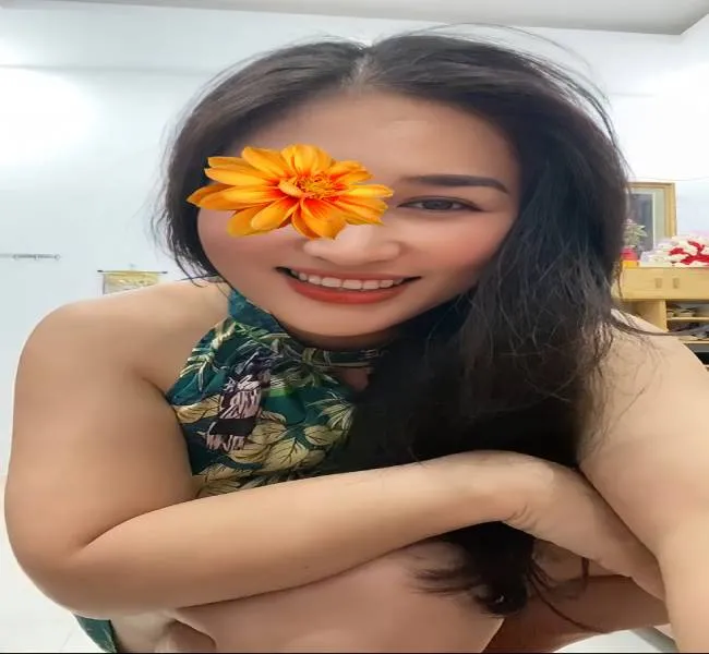 diem thuy may bay ba gia tim trai sung man 1