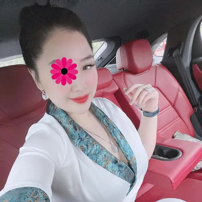 Huyền Linh – Máy bay bà già Quận 12 tìm trai trẻ tâm sự tối 2 4 6 2 huyen linh may bay can trai tre tam su 1