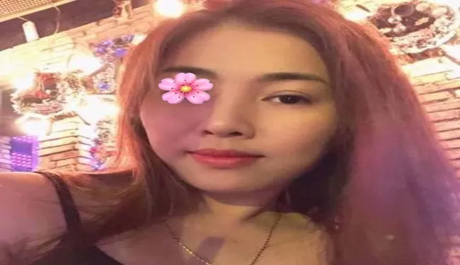 Khánh Ngọc – Máy bay bà già Nhơn Trạch tìm e zai ít tuổi 2 khanh ngoc thich e zai it tuoi biet chieu chuong yeu thuong 1