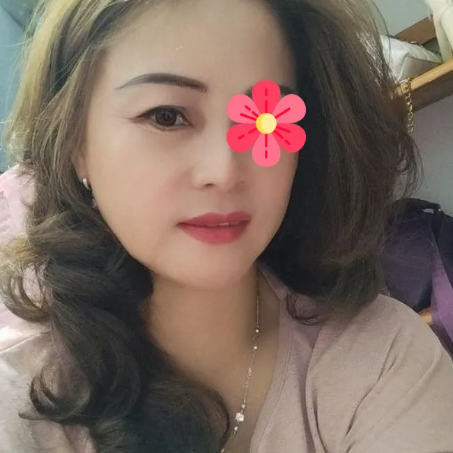 ngoc uyen gai gia tim tinh tre kin dao 1