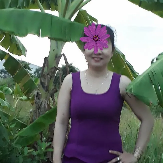 Nguyệt Lan – Máy bay bà già Quận 7 thèm ăn chuối 2 nguyet lan gai gia tim phi cong de yeu 1