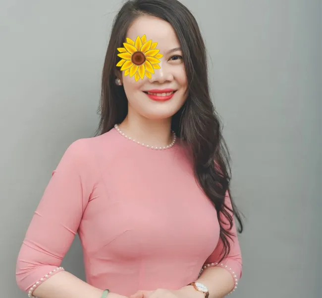 nguyet uyen may bay ba gia thich nhay dam 1