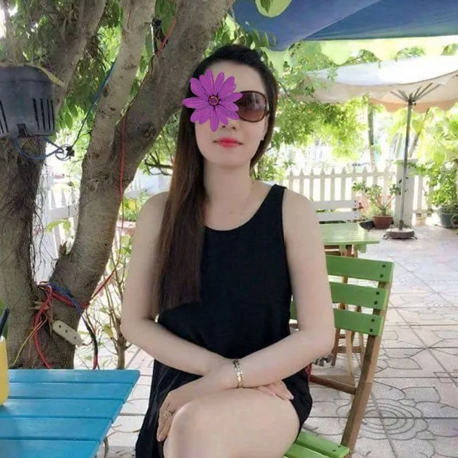 Nhã Mai – Máy bay bà già Quận 1 tìm cảm giác lạ 2 nha mai may bay ba gia thich cam giac manh 1