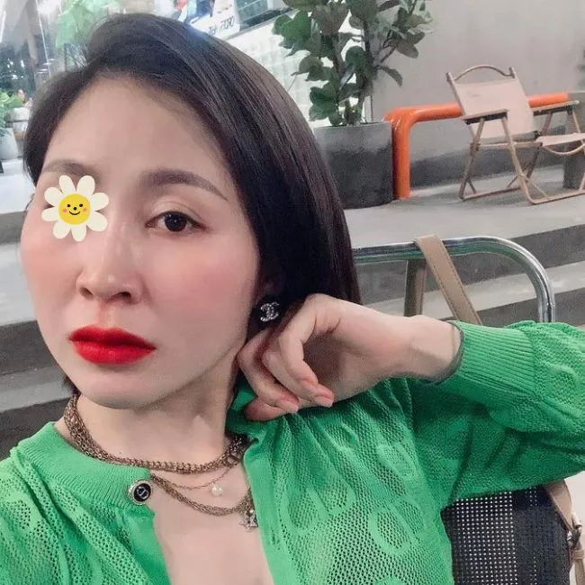 Quỳnh Phương – Máy bay bà già Cửa Đông tìm chuối 35 phút 2 quynh phuong may bay ba gia thich nhay dam 1