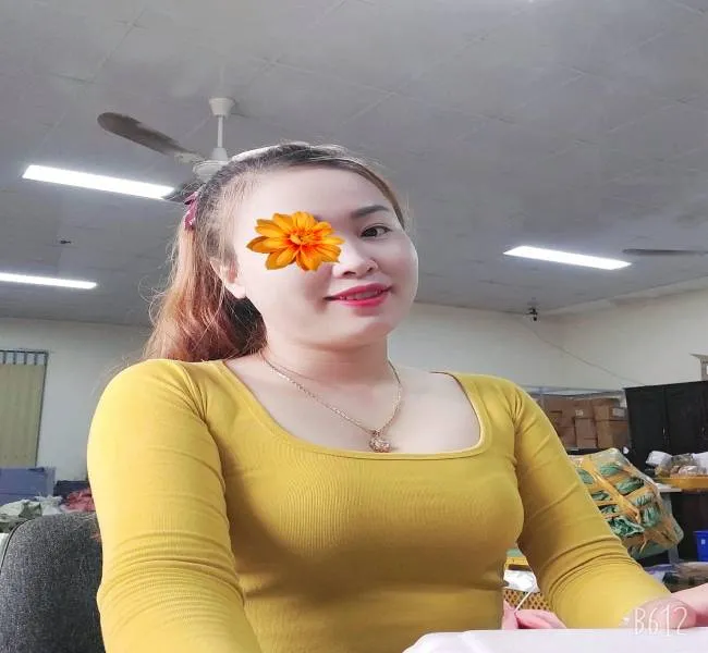 Thanh Huyền – Máy bay bà già Quận 11 tìm tình trẻ kín đáo 2 thanh huyen gai gia tim tinh tre kin dao 1