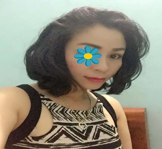 Thanh Trúc – Máy bay bà già Quận 1 tìm trai vét máng 2 thanh truc may bay ba gia tim trai tren 15cm 1