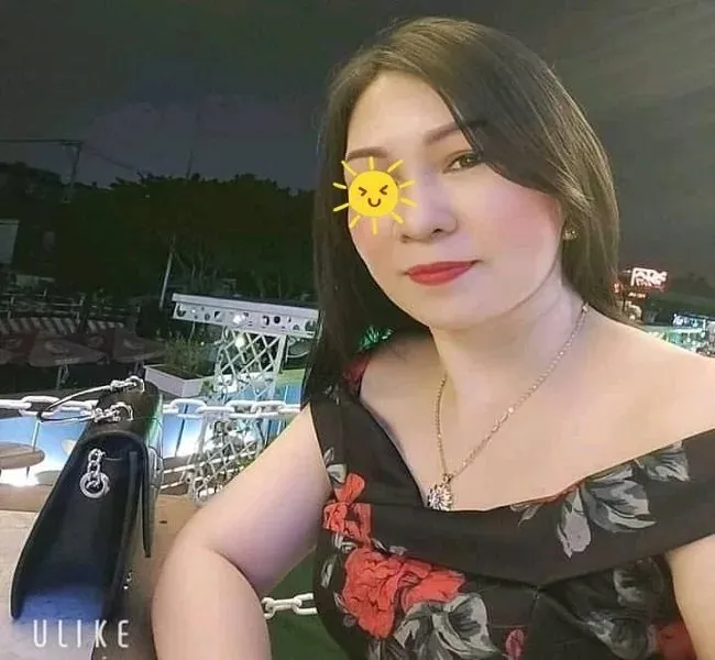 Thanh Tuyết – Máy bay bà già Huyện Cây Lậy muốn xã khí thì tìm chị 2 thanh tuyet may bay ba gia tim trai sung man 1