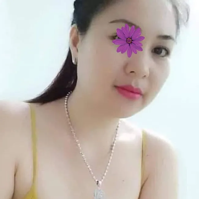 Tố Nhi – Máy bay bà già Quận Tân Phú tìm trai cao to 2 to nhi may bay tim trai cao to 1