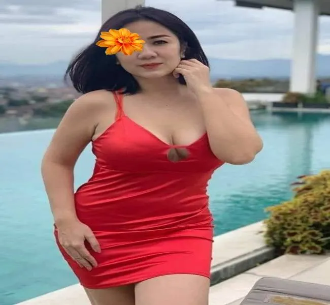 Trà Giang – Máy bay bà già Quận 1 độc thân vui tính 2 tra giang gai gia tim trai sinh ly manh 1