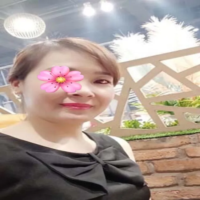 xuan loan chi gai can tim em trai thich lai may bay 1