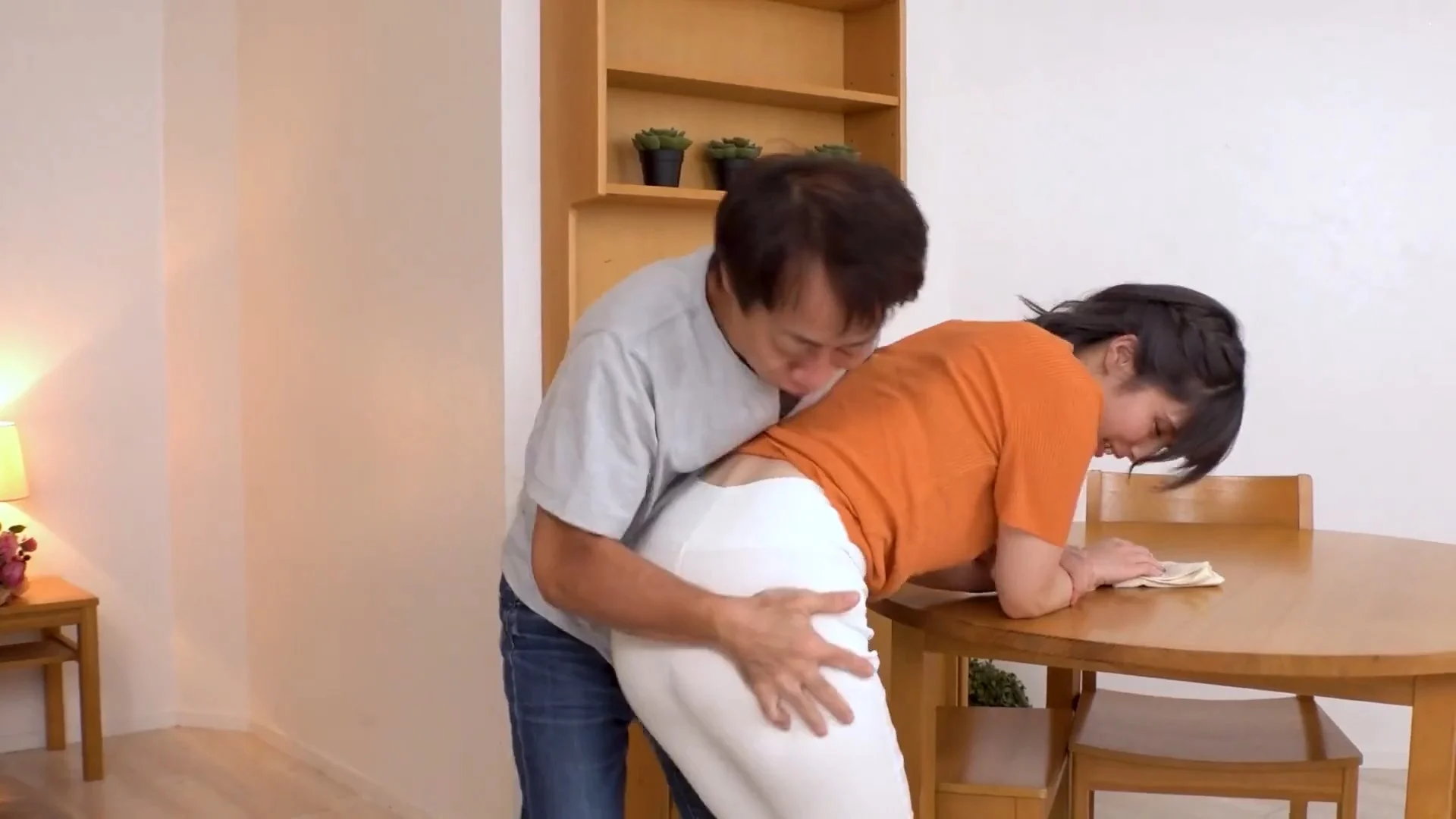 CARIBBEANCOM-091525 Cô giúp việc vú bự mông to nghiện cu gia chủ