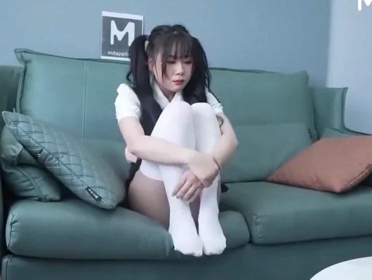 MSD138 Sự sa ngã đớn đau của em teen girl thơ ngây