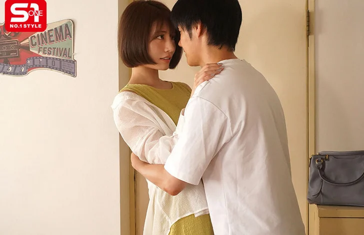 SNOS-056 Thức dậy bỗng thấy con bạn thân khoả thân nằm cạnh