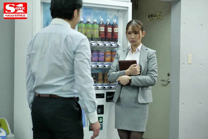 SSIS-386 Ông chủ dâm dê đụ em nhân viên mới xuyên đêm